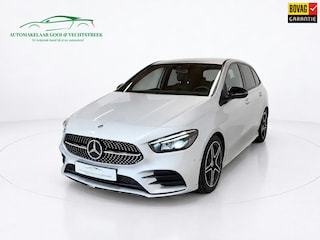 Mercedes-Benz B-klasse 200 Premium AMG-line - Dodehoekdetectie - Elek. kofferklep - Camera