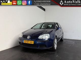 Volkswagen Golf 1.6 FSI Trendline Business