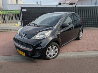 Peugeot 107 1.0-12V XR Airco