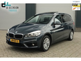 BMW 2-serie Tourer 218i 7-zitter Trekhaak Pano