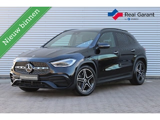 Mercedes-Benz GLA 200 AMG Line