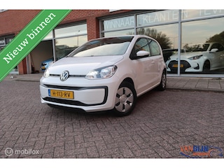 Volkswagen Up 1.0 BMT high up! Airco NAP 60 PK