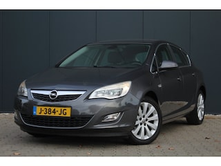 Opel Astra 1.6 Selection | Stoelverwarming | Clima / Cruise control | PDC | APK |