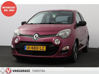 Renault Twingo 1.2 16V Authentique/ D-Riem verv: 93.000 KM!/ 15'' LMV/ Extra getint glas/ Airco/ Cruise/ Elek. pakket/ Isofix/ AUX & USB/ Multi. LEDER. Stuur/ Verstelbare achterstoelen.