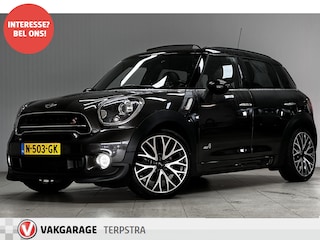 Mini Countryman 2.0 Cooper SD ALL4 Chili/ Automaat/ Panorama-Dak/ 19'' LMV/ LED Koplampen/ Harman-Kardon/ LEDER/ Stoelverw./ Zwarte-Hemel/ Navi/ Clima/ Cruise/ Isofix/ Bluetooth/ Mistl./ PDC/ Chroom/ LED Dagrijverl.