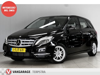 Mercedes-Benz B-klasse 180 Ambition/ Bi-Xenon/ Stoelverw./ PDC V+A/ Navi/ Airco/ Cruise/ Elek. pakket/ Isofix/ Bluetooth/ Armsteun/ Multi. LEDER. Stuur.