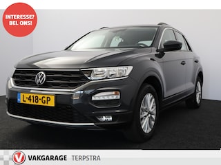 Volkswagen T-Roc 1.5 TSI Style/ Trekhaak!/ 16''LMV/ Apple+android/ Airco/ Navi/ Cruise/ Bluetooth/ Multi.LEDER.Stuur/ Elek.pakket/ Isofix/ PDC V+A.