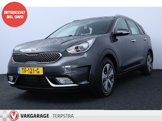 Kia Niro 1.6 GDi DynamicLine/ 16'' LMV/ Apple + Android/ Lane-Assist./ Half-Leder/ Navi/ Clima/ Cruise/ Bluetooth/ Armsteun/ Multi. LEDER. Stuur/ PDC/ Chroom/ LED Dagrijverl.