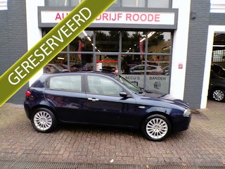 Alfa Romeo 147 1.6 T.Spark Business LEER,NW APK!