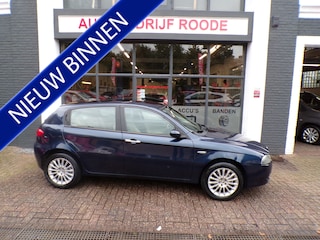 Alfa Romeo 147 1.6 T.Spark Business LEER,NW APK!