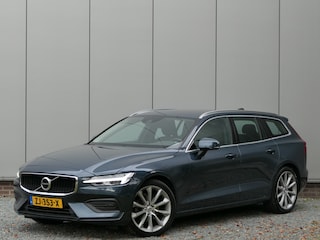 Volvo V60 2.0 T4 AUT Momentum 12 MND garantie DAB+ / Trekhaak / Stoelverwarming