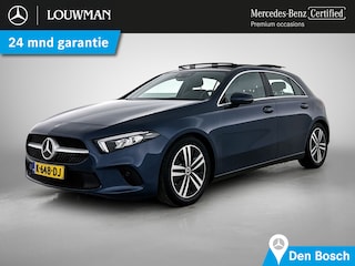 Mercedes-Benz A-klasse 180 Luxury automaat | Panorama Schuif-Kanteldak | MBUX Navigatie | Zwart lederlook Inclusief 24 maanden MB Certified garantie voor Europa.