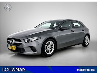 Mercedes-Benz A-klasse 160 Business Solution | Parkeerpakket met Camera | Ledkoplampen | Navigatie | Stoelverwarming | Inclusief 12 Maanden Garantie.