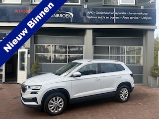 Skoda Karoq 1.5 TSI ACT Business Edition Full LED | Climate | Achteruitrijcamera | Carplay | LM-Velgen | Metallic
