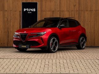 Alfa Romeo Junior Elettrica Veloce 54 kWh | Corsa stoelen | Pano-dak | Techno Pack | Sport Pack