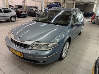 Renault Laguna Grand Tour 2.0-16V Privilège