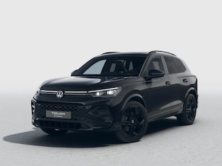Volkswagen Tiguan R-Line Edition 1.5 eHybrid 204 PK | Navigatie | Camera | Trekhaak | Harman Kardon |