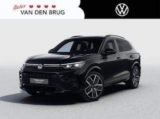 Volkswagen Tiguan R-Line Edition 1.5 eHybrid 204 PK | Black Style | Trekhaak | Stoelverwarming | Head Up | Panoramadak