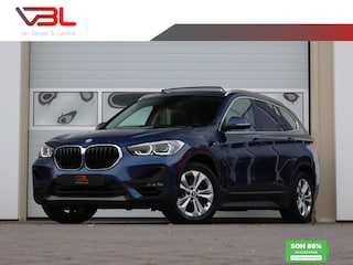 BMW X1 xDrive25e High Executive | SOH 86% | Panoramadak | Afneembare trekhaak