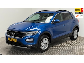 Volkswagen T-Roc 1.0 TSI Style Business benzine parkeersensoren carplay navigatie android stoelverwarming