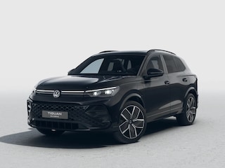 Volkswagen Tiguan R-Line Edition 1.5 eHybrid 272 PK | 20" inch velgen | LED Matrix | Panoramadak | Trekhaak |