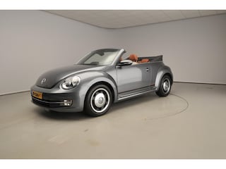 Volkswagen Beetle Cabriolet 1.2 TSI Design | 17" | Stoelverwarming | Parkeersensoren