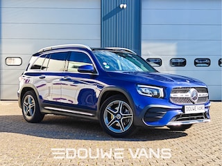 Mercedes-Benz GLB 200 Automaat Panorama AMG-Line Trekhaak Ambiente Verli. Stoelverw. Navi Night Pakket
