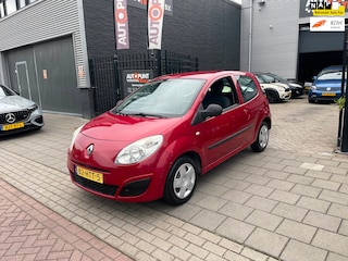 Renault Twingo 1.2 Authentique Airco NAP APK 1 Jaar