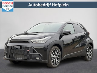 Toyota Aygo Hybrid 115 GR Sport JBL Audio | ACC | Clima | Camera| PDC voor+achter | Carplay | DAB | Lm velgen ( Vestiging - Vianen )