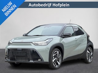 Toyota Aygo Hybrid 115 envy JBL Audio | Elektrisch vouwdak | ACC | Clima | Camera| PDC voor+achter | Carplay | DAB | ( Vestiging - Vianen )