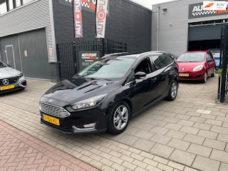Ford Focus Wagon 1.0 Titanium Edition Airco Navi PDC NAP APK