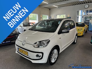 Volkswagen Up 1.0 75PK High up! BlueMotion Panorama|Fender|Airco|Cruise|Parkeersensor