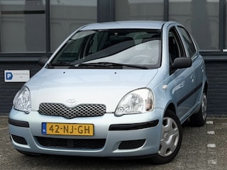 Toyota Yaris 1.3 VVT-i Luna |Airco |Stuurbkr |Nieuwe APK