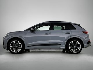 Audi Q4 35 S edition 55 kWh | 20'' velgen | Zwart optiek | 12 maanden BOVAG |