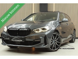 BMW 118i M Sport Edition |Pano |HUD |M-Stoel |M-Tips