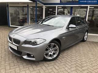 BMW 5-serie Touring 520i Executive M PAKKET automaat/navigatie/sportstoelen