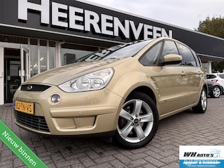 Ford S-MAX 2.5 Turbo Titanium 5 cilinder