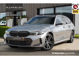 BMW 3-serie Touring 320e M Sport | SOH 95% | Shadow Line | Sfeerverlichting | Dealer onderhouden | Trekhaak | Panoramisch schuif/kanteldak |