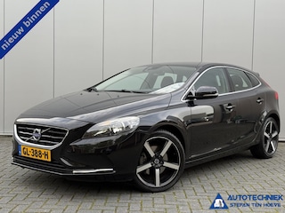 Volvo V40 1.6 T4 Momentum Trekhaak Automaat