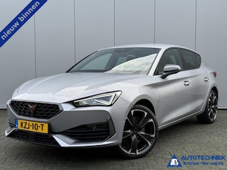 Cupra Leon 1.4 e-Hybrid Performance VZ 245PK Memory seat camera Carplay