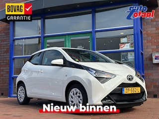 Toyota Aygo 1.0 VVT-i x-play limited | Airco | Camera | Apple Carplay en Android Auto