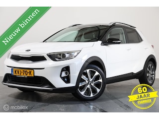 Kia Stonic 1.0 T-GDi DynamicLine - Afneembare trekhaak - Carplay - Stuur/Stoelverwarming