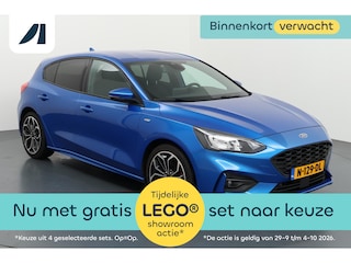 Ford Focus 1.0 EcoBoost Hybrid ST Line X Business Sportief gelijnd en verrassend zuinig onderweg