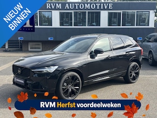 Volvo XC60 2.0 T6 Plug-in hybrid AWD Plus Black Edition SHOWROOM PRIJS VAN €51.900,- NU VOOR SLECHTS €49.877,- | LUCHTVERING | ELEK. TREKHAAK | STOEL + STOELVERWARMING | ACHTERBANK VERWAMRD | HARMAN KARDON | RIJKLAAR | FABRIEKS GARANTIE T/M 7-2027 | PANO |