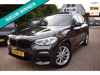 BMW X3 XDrive30i High Executive PAKKET AUTOM/PANO DAK/ADAP CRUISE/NAVI/CARPLAY/AIRCO-ECC/TREKH/PDC V+A/XENON/LMW 19 INCH/USB