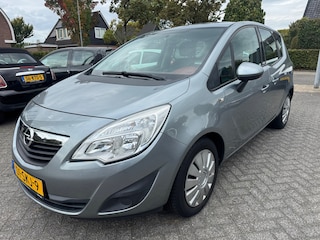 Opel Meriva 1.4 Turbo Edition 120pk,Apk 17/10/27,Airco,Cruise,Nap,Trekhaak