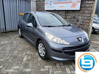 Peugeot 207 1.6 HDI 5 deurs