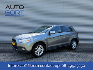 Mitsubishi ASX 1.6 Intense ClearTec | Clima | Stoelverw. | Trekhaak | Camera | Cruise |