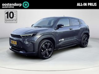 Toyota Urban Cruiser Executive 61 kWh | Grandeur grey met zwart dak | Demonstratie auto |