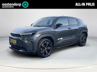 Toyota Urban Cruiser Executive 61 kWh | Grandeur grey met zwart dak | Demonstratie auto |